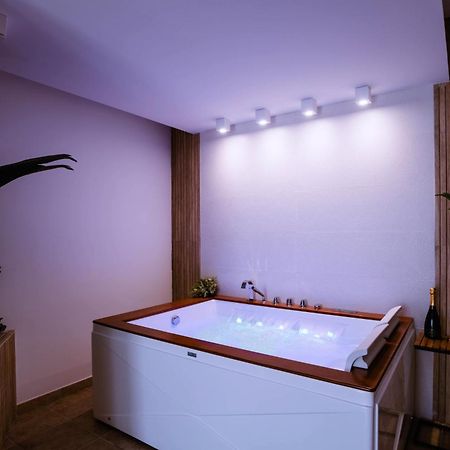 Sunway Luxury Apartments 2 アルゲーロ エクステリア 写真