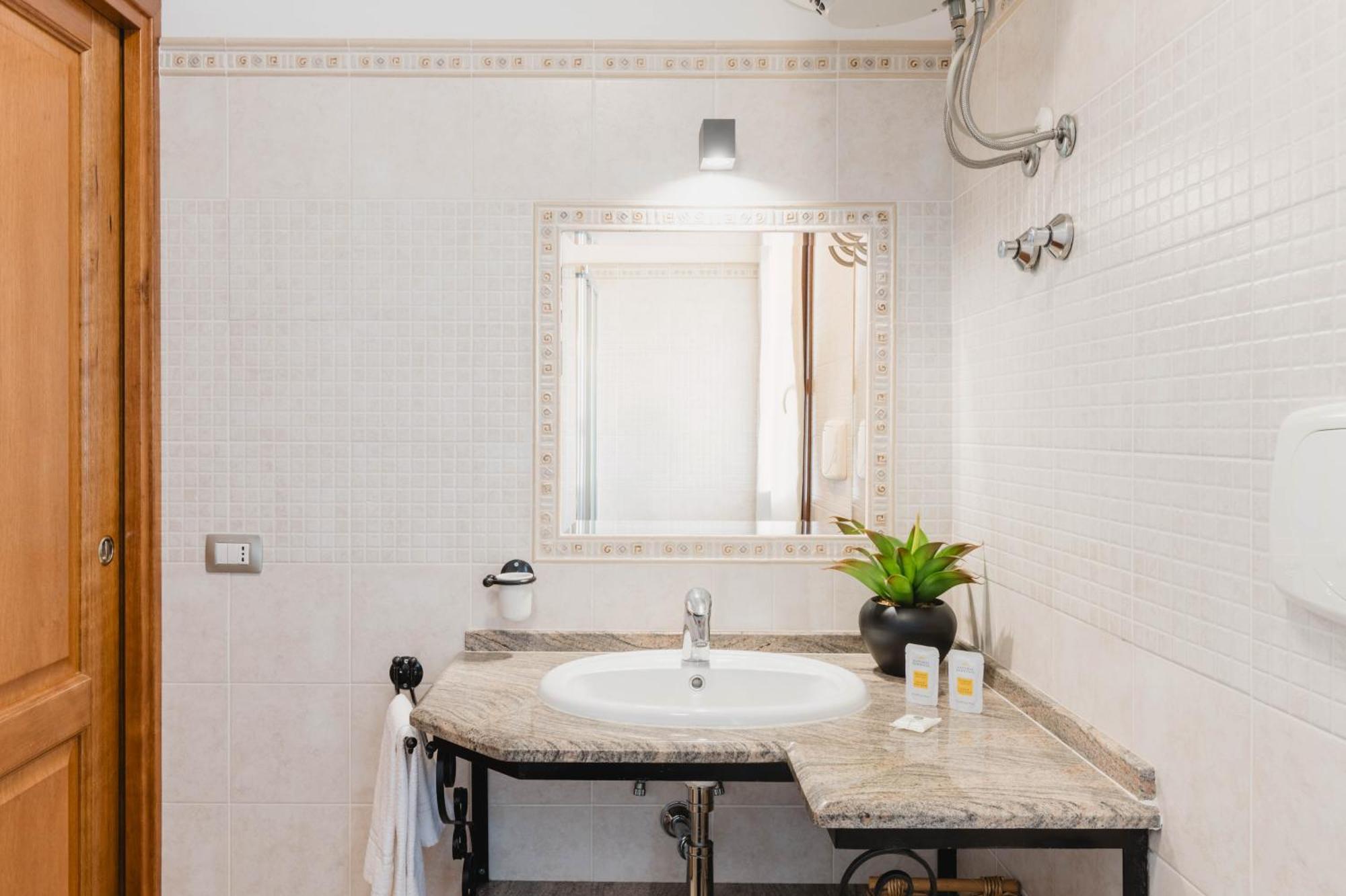 Sunway Luxury Apartments 2 アルゲーロ エクステリア 写真