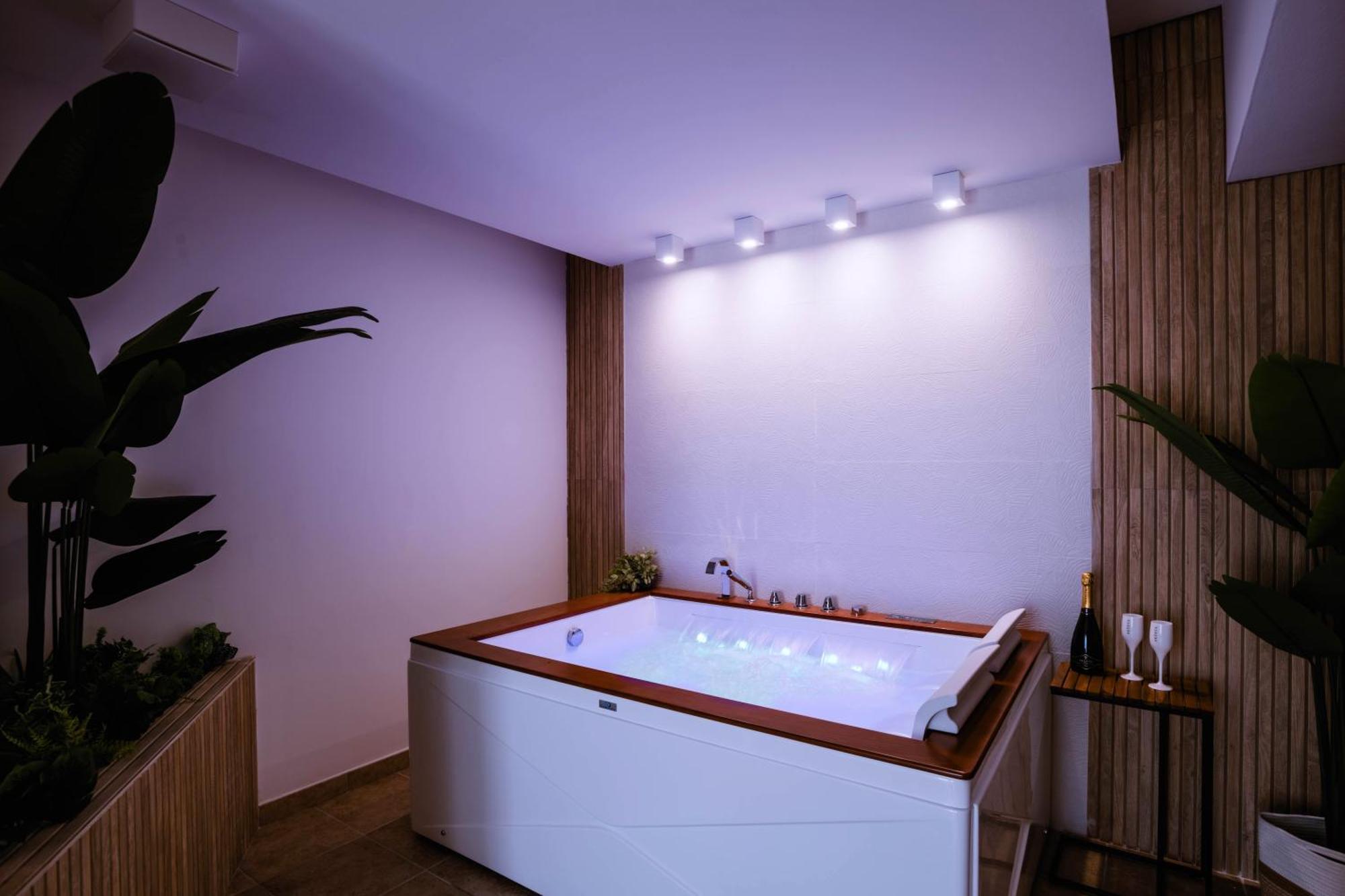 Sunway Luxury Apartments 2 アルゲーロ エクステリア 写真