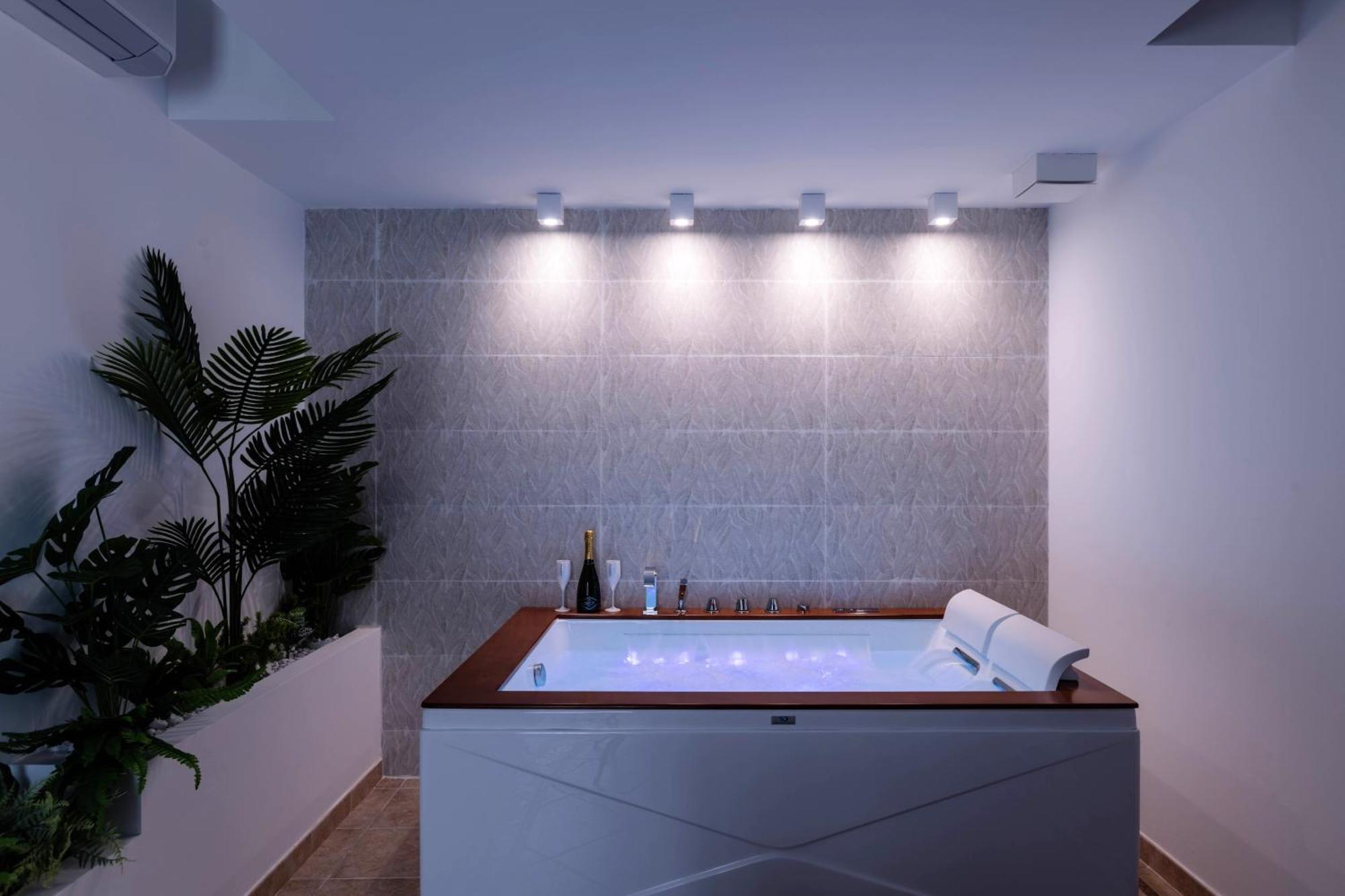 Sunway Luxury Apartments 2 アルゲーロ エクステリア 写真